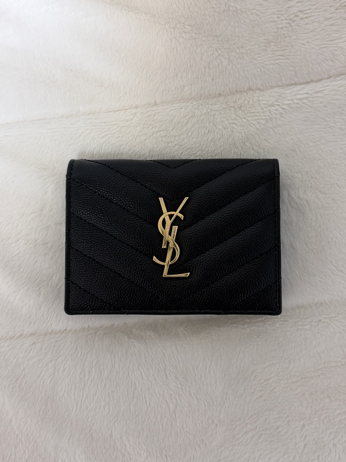 생로랑 모노그램 반지갑 상품이미지1