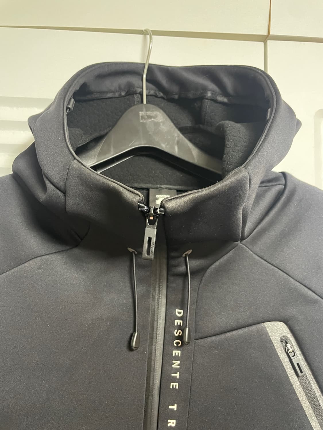 데상트 플리스 자켓 상품이미지4