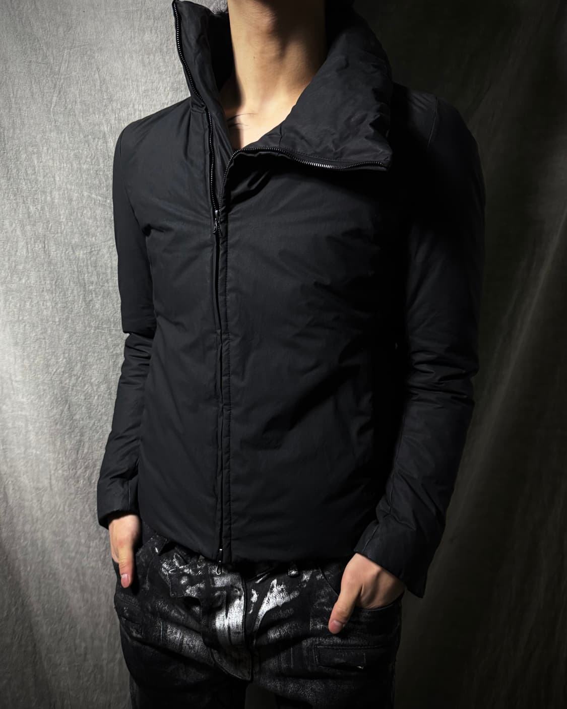 ATTACHMENT Asymmetric Down Puffer Jacket 상품이미지3