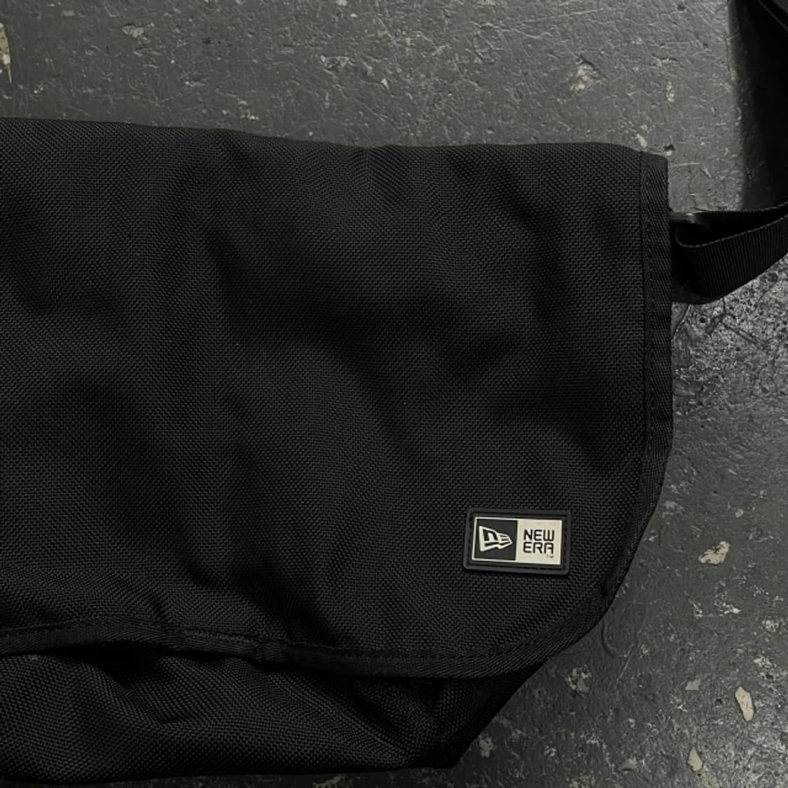 뉴에라 크로스백  상품이미지2