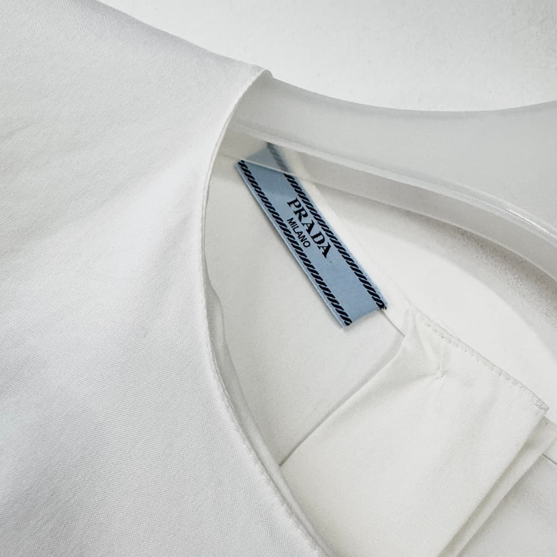 프라다 리본 셔링 블라우스 상품이미지2