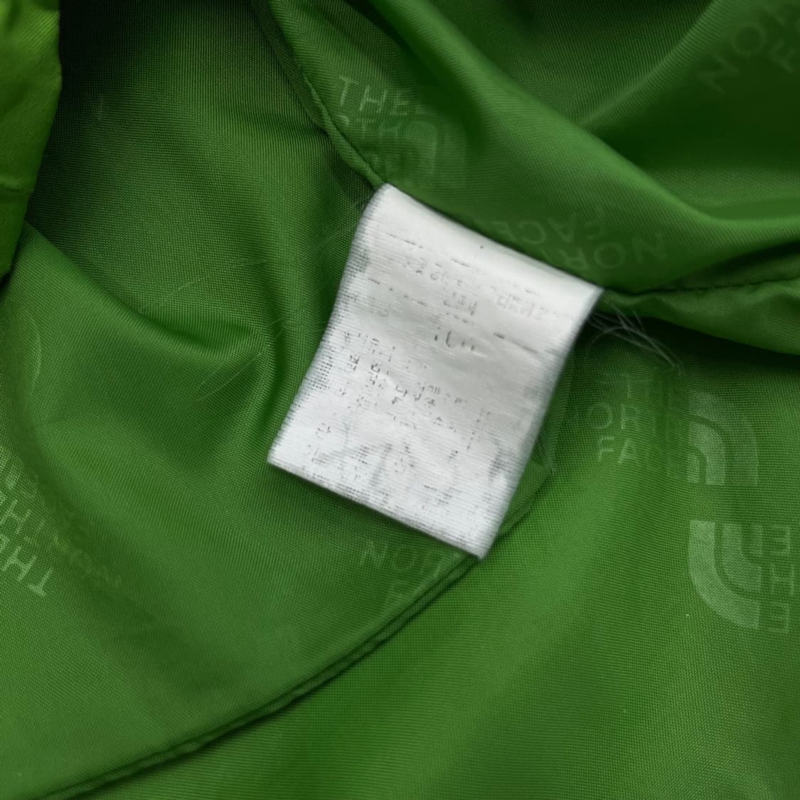노스페이스 로고 그린 후드 바람막이 100 상품이미지6