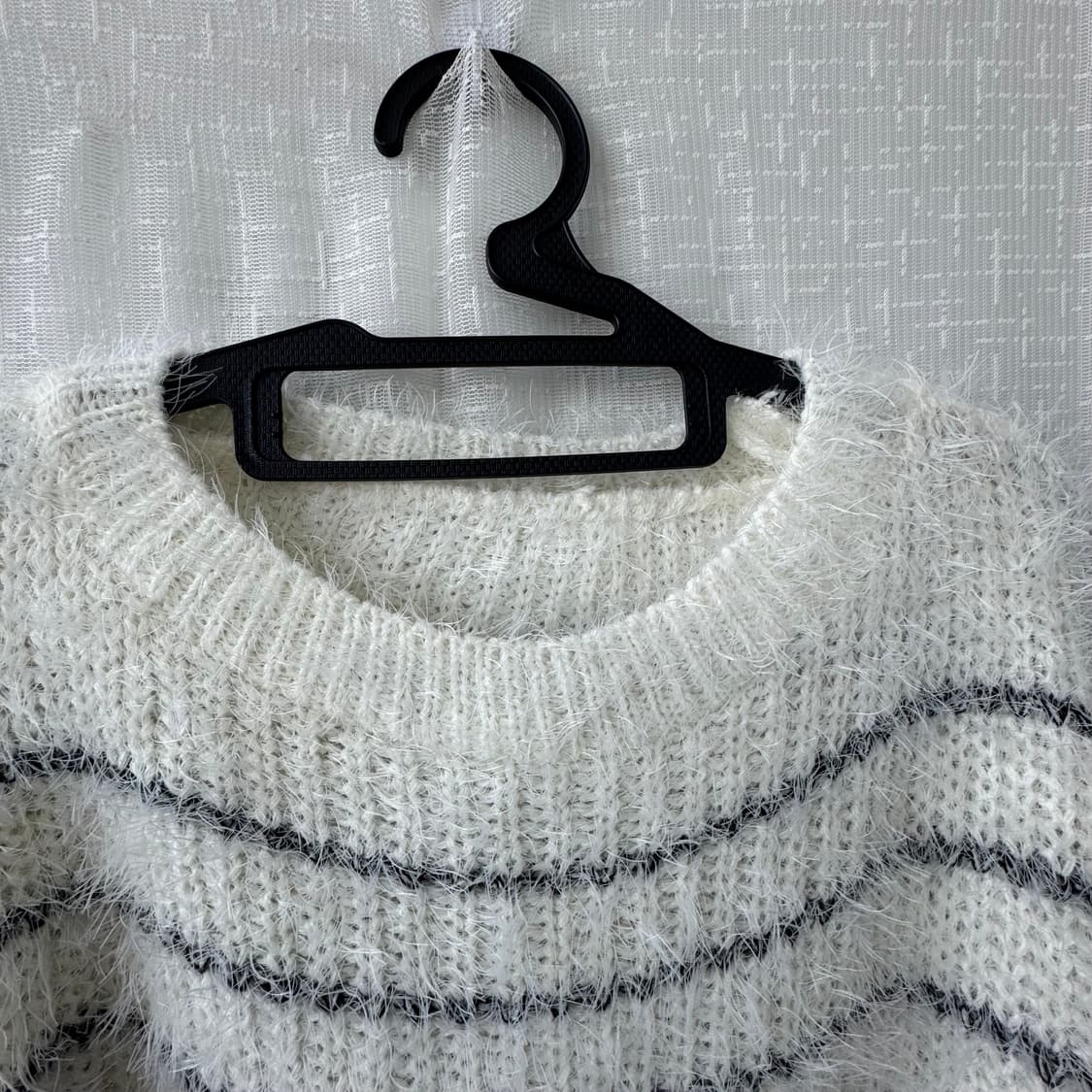 사랑스러운 아이보리 줄무늬 포슬이 니트 스웨터 상품이미지7