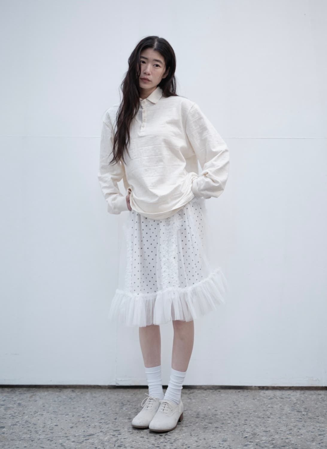 (택포)생긴스튜디오 밴딩 러플 샤 도트 스커트 화이트 상품이미지2