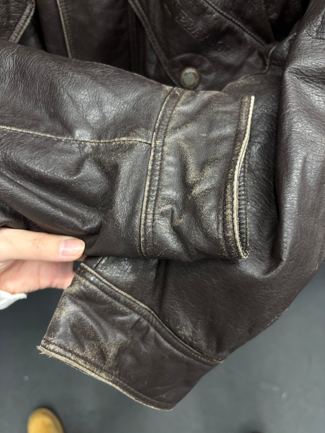 플레이보이 드럼다이 레더 히이넥 봄버 자켓 상품이미지10