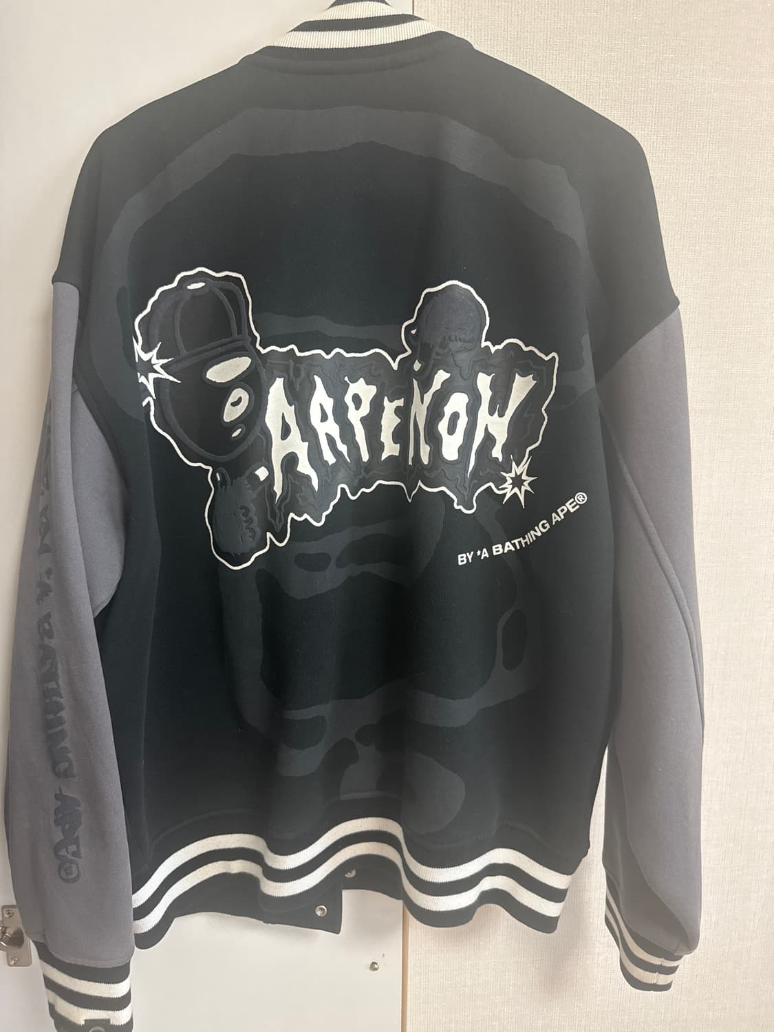 베이프 바시티 자켓 상품이미지4