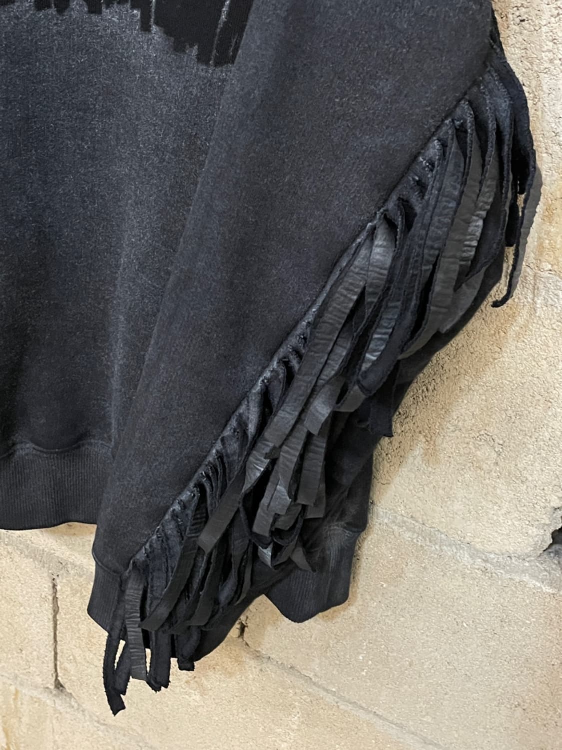 MM6 메종 마르지엘라 프린지 맨투맨 상품이미지5