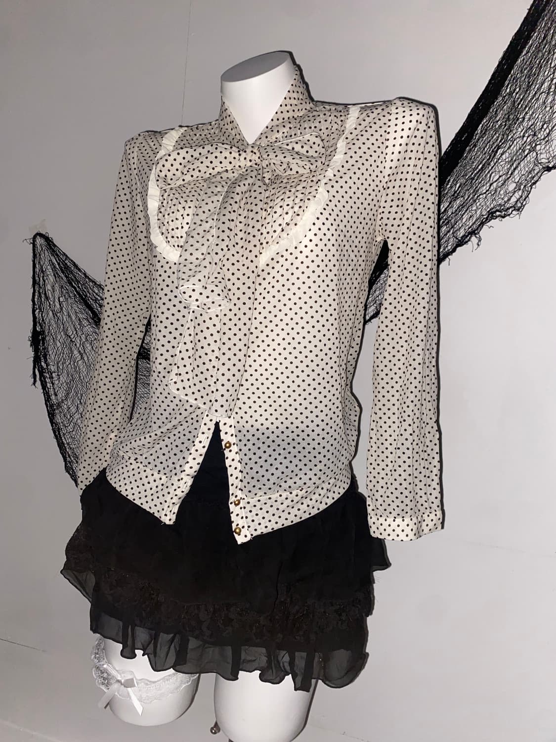 ꒰ঌ 공겜 여주 로걀 도트 리본 블라우스 ໒꒱ 상품이미지2