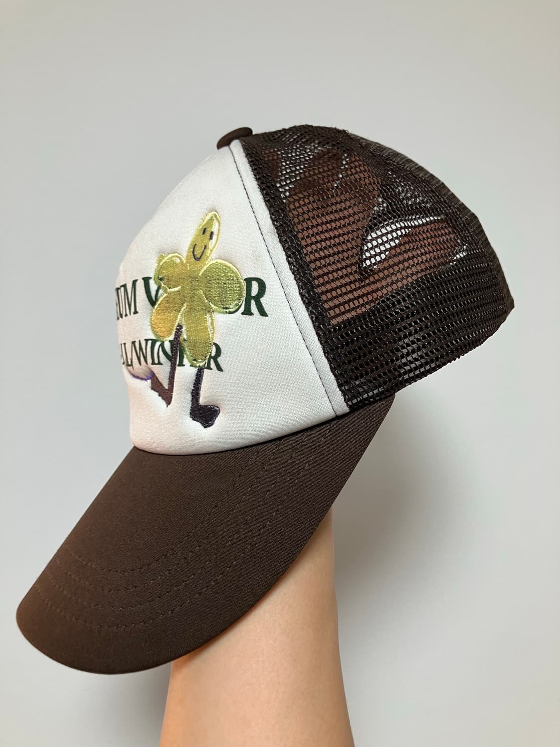 더뮤지엄비지터 트러커캡 브라운 볼캡 모자 상품이미지2