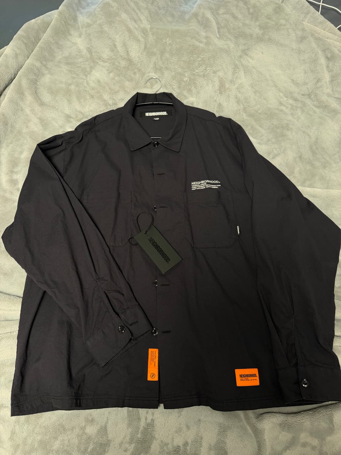 네이버후드 테크니컬 셔츠 상품이미지1