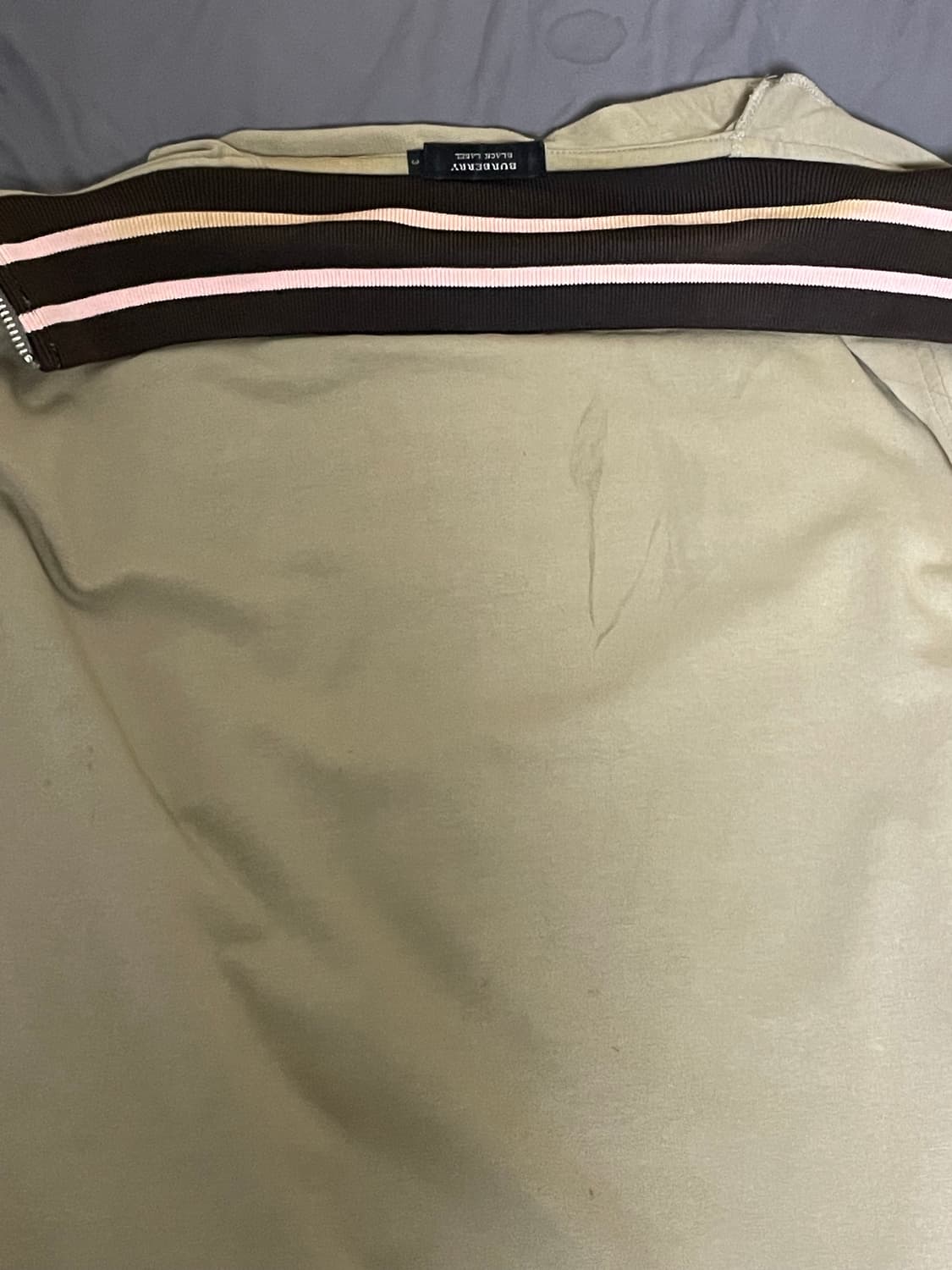 버버리 집업 상품이미지3