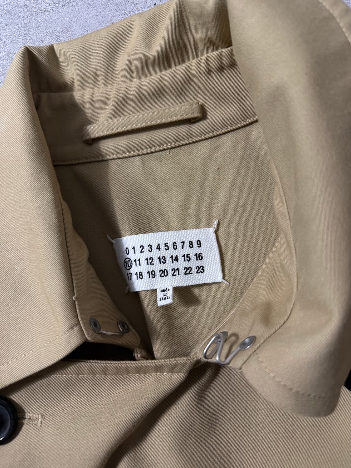 18AW 메종 마르지엘라 컷오프 스티치 트렌치 자켓 상품이미지7