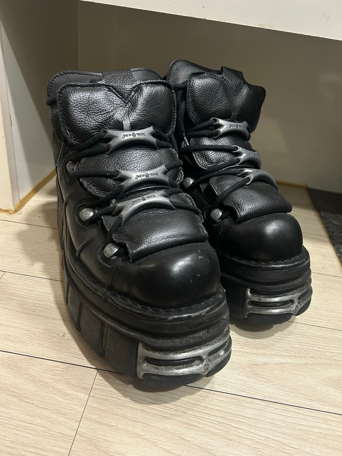 NEW ROCK BOOTS 280 상품이미지1