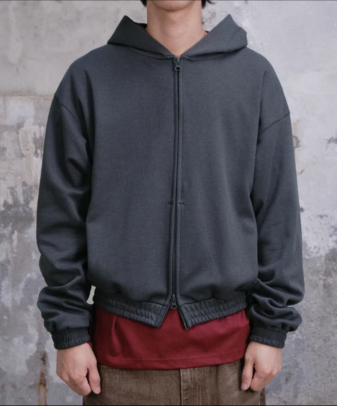 다이브인 크롭 후드집업 상품이미지1