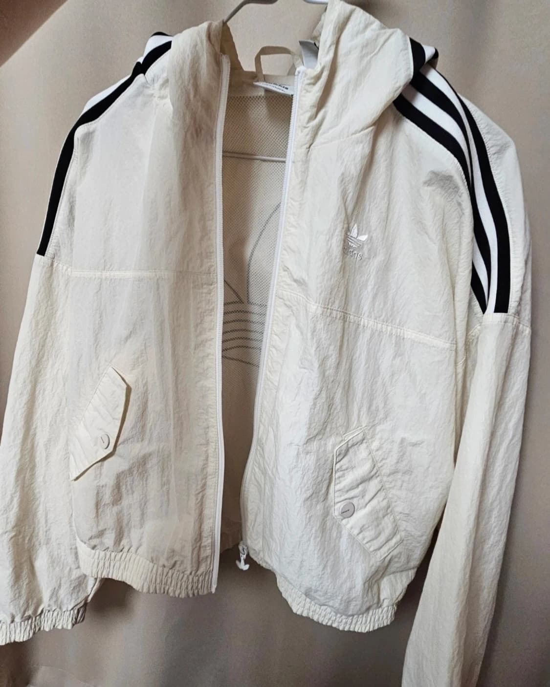 아디다스 우븐 후디 바람막이 xs/파이어버드 윈드브레이커 상품이미지3