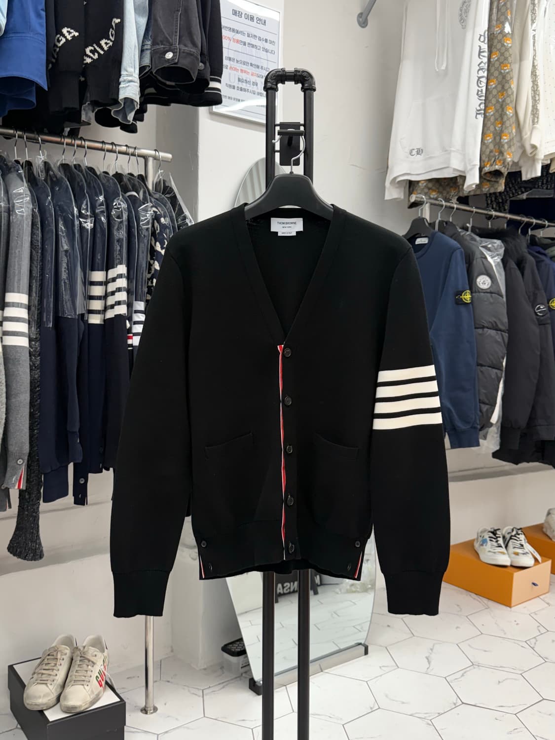 [3] 톰브라운 사선완장 밀라노스티치 가디건 상품이미지1