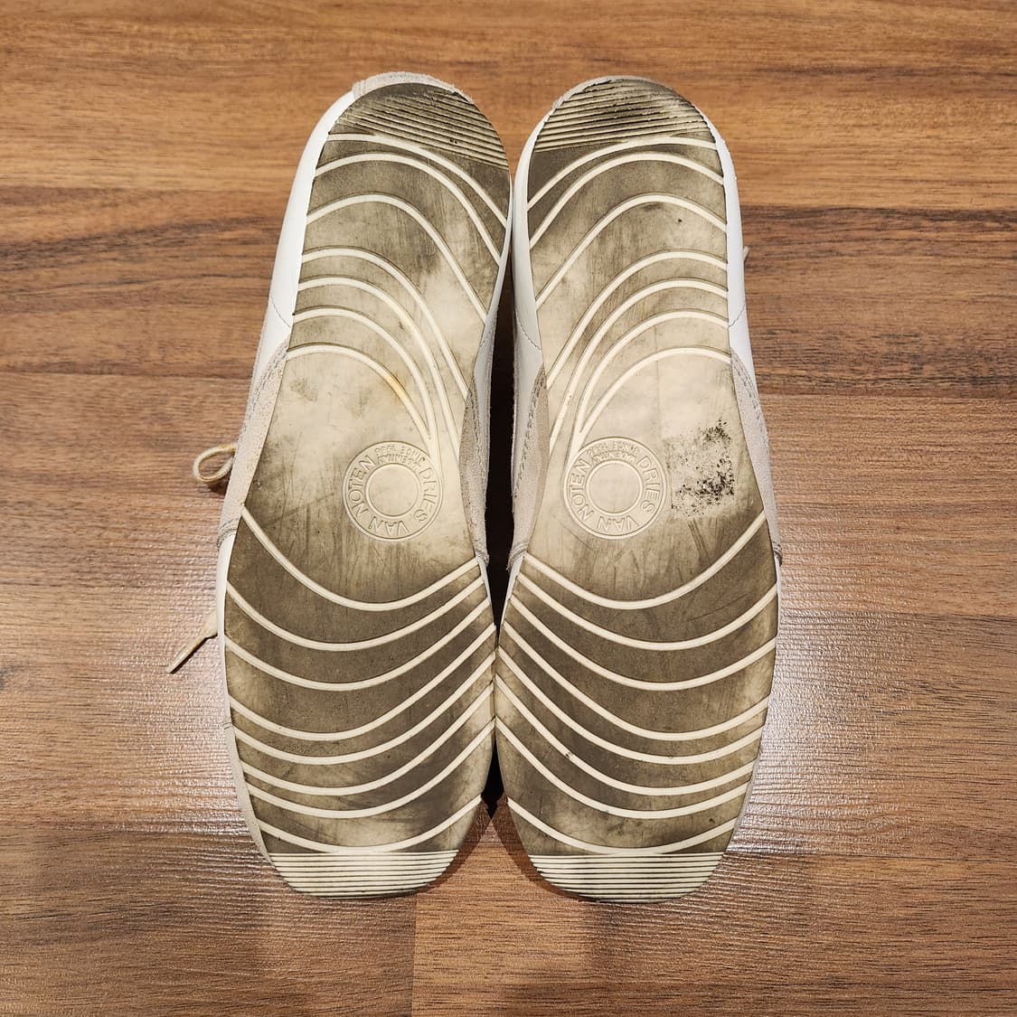 Dries Van Noten Suede Sneakers 41.5 상품이미지6