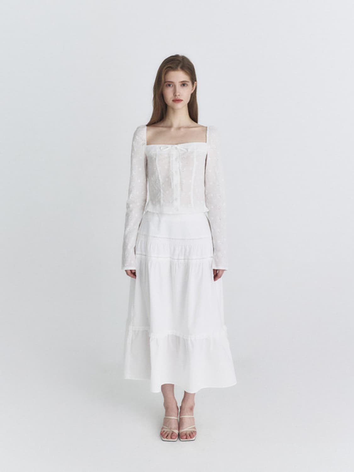 낫유어로즈 리본스퀘어넥 블라우스 상품이미지2