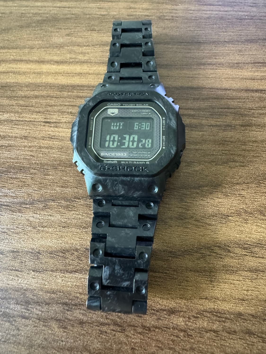 지샥 G-SHOCK 40주년 풀카본 상품이미지1
