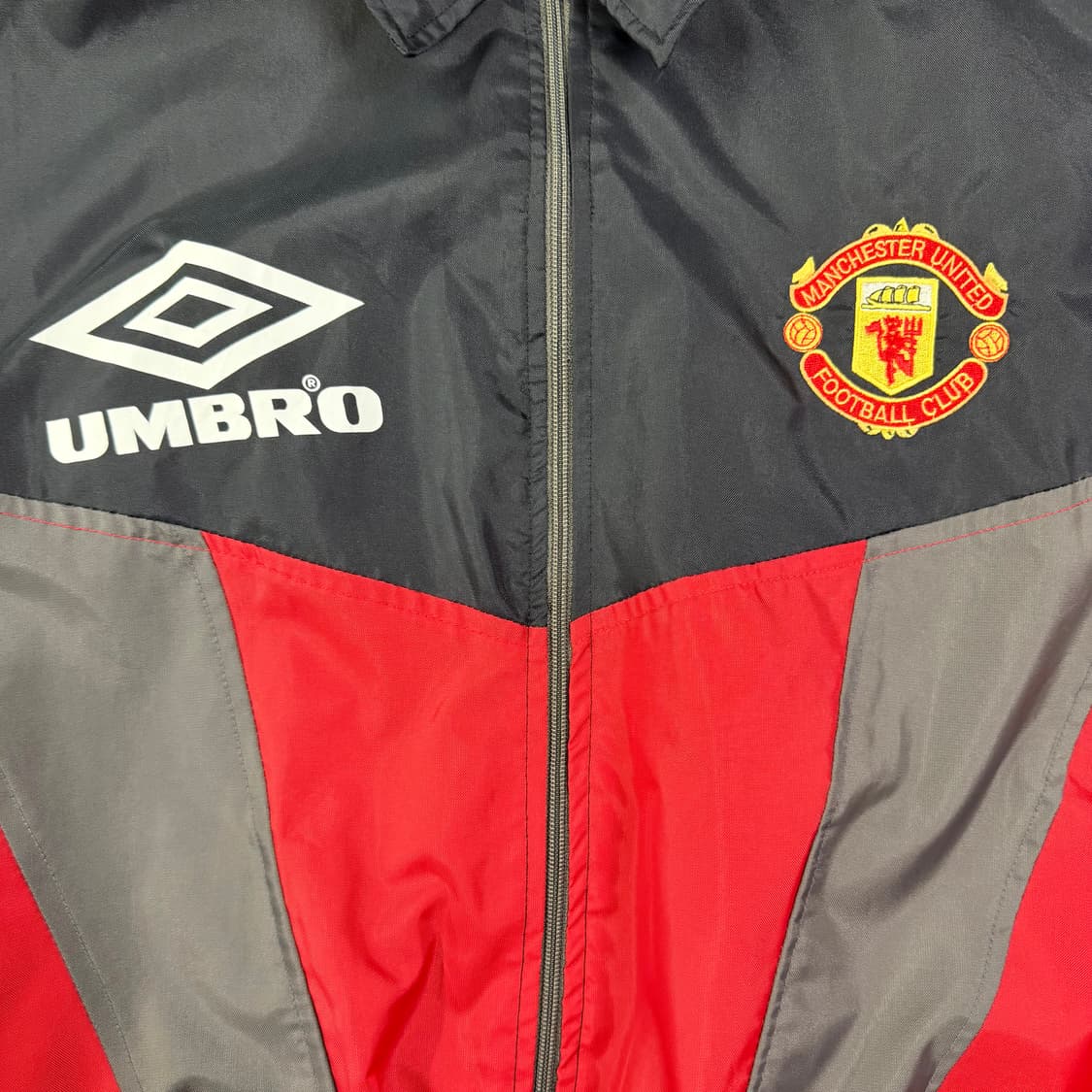 94-95 맨유 트레이닝 자켓 상품이미지2