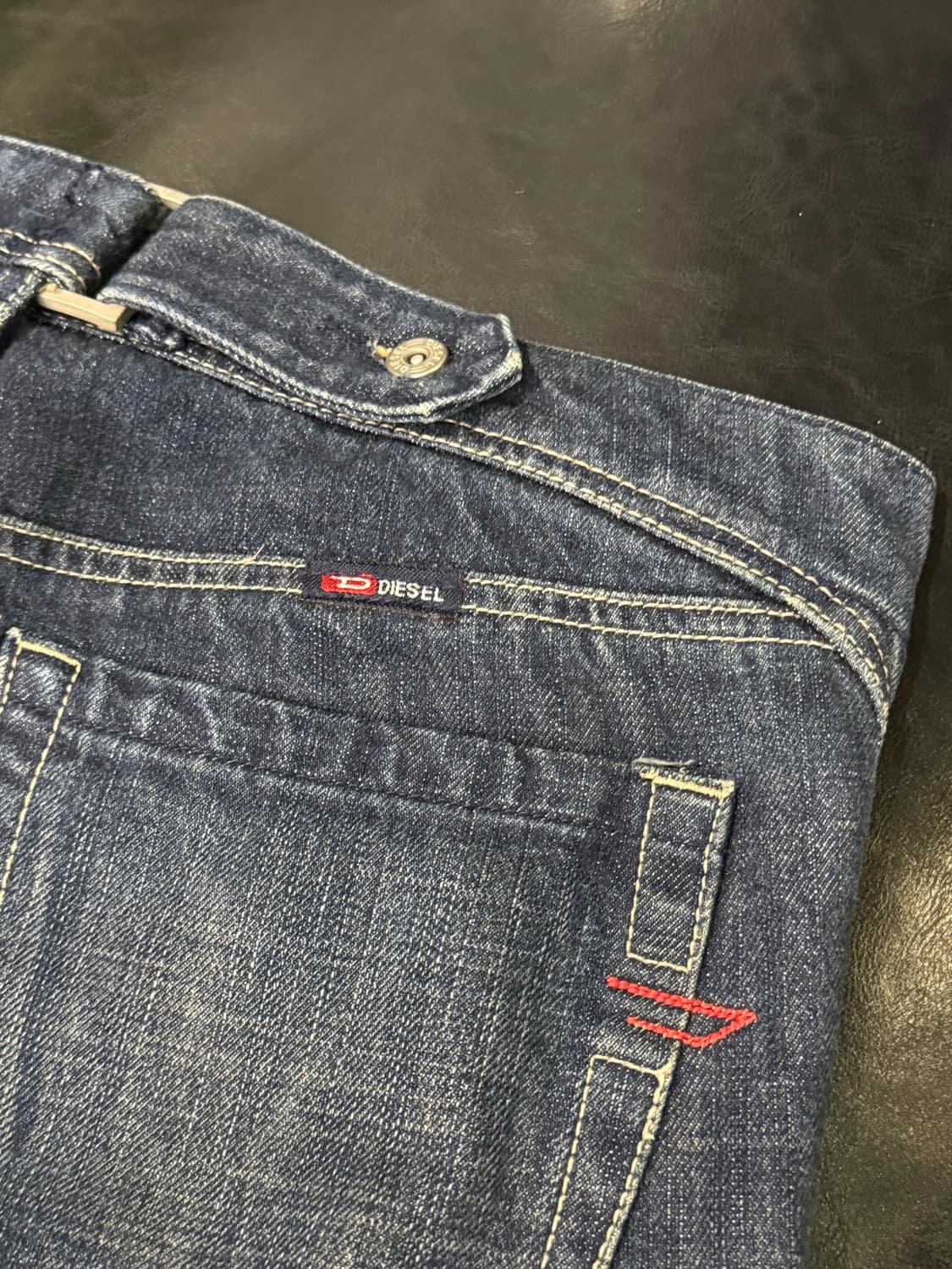 Diesel 데님 팬츠 진청 세미 부츠컷 상품이미지9