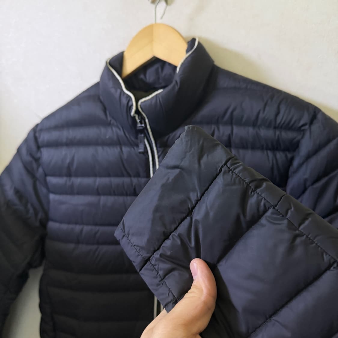 알마니익스체인지 남성 오리털 경량 패딩 M (95) 상품이미지6