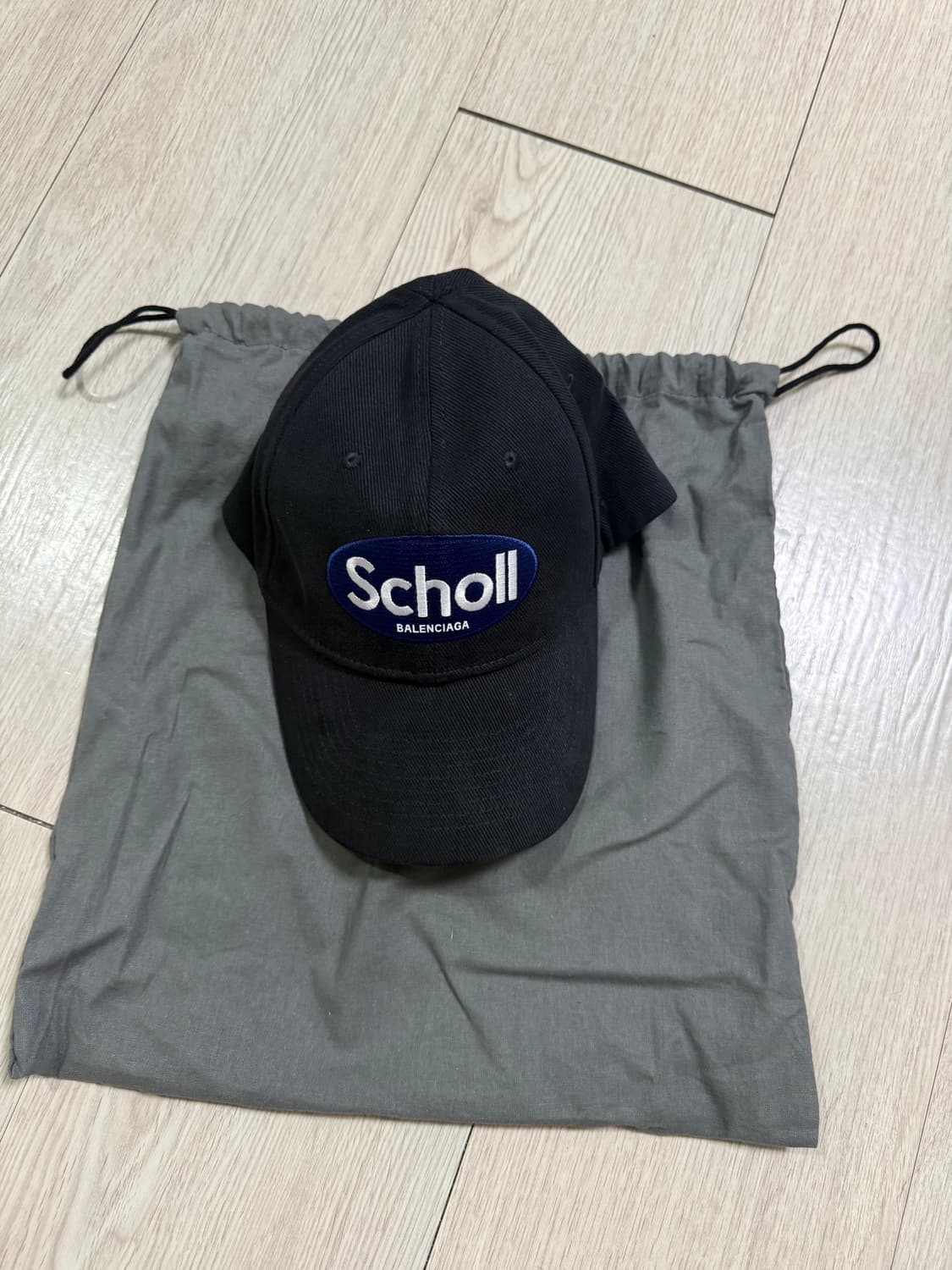 발렌시아가 Scholl 볼캡 블랙 상품이미지1