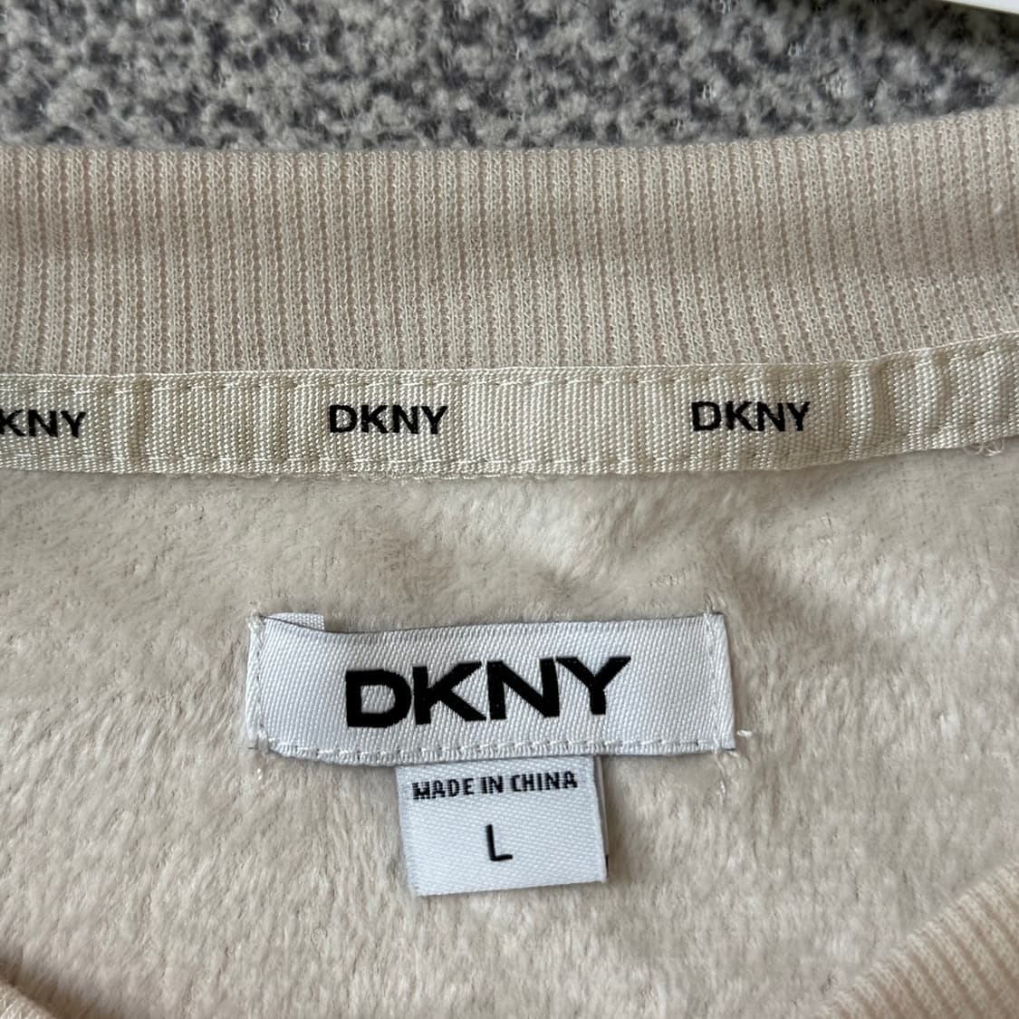 [새상품] DKNY 맨투맨 여성용 상품이미지5