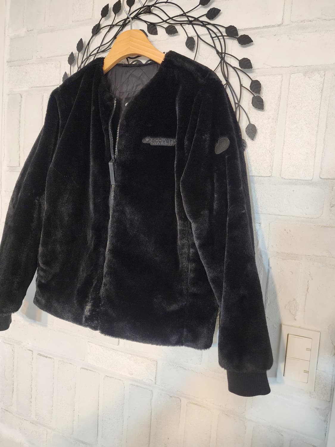 디스커버리 블랙 퍼 자켓 상품이미지3