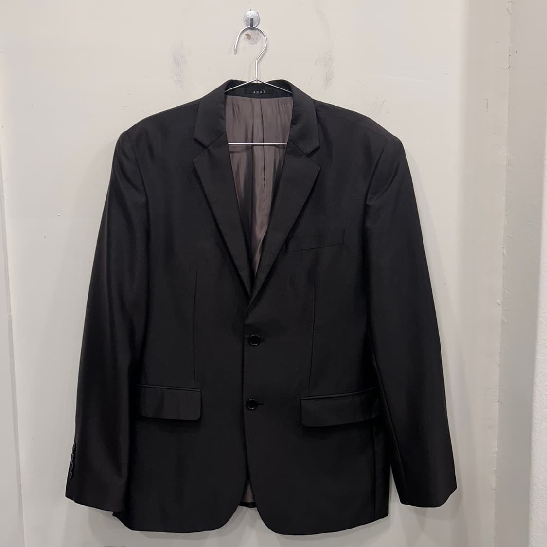 ANDZ 옴므 글로시 코튼 클래식 투버튼 블레이져 상품이미지2