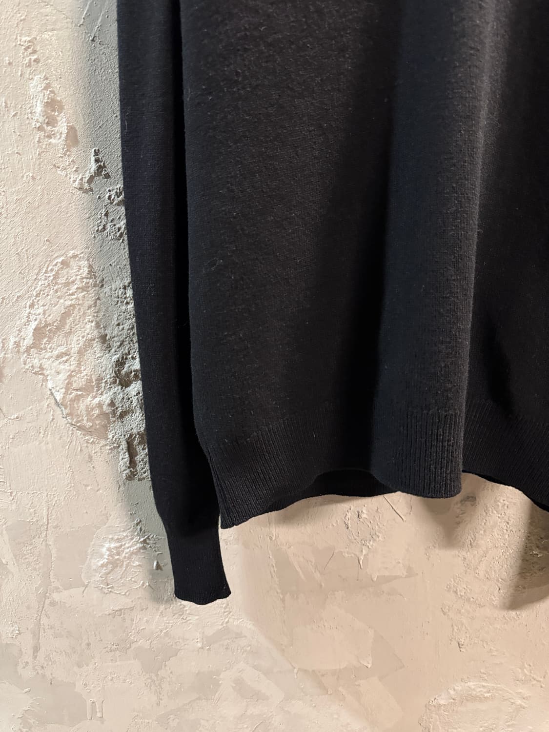 버버리 브리티시 램스울 브이넥 니트 블랙 44 상품이미지2