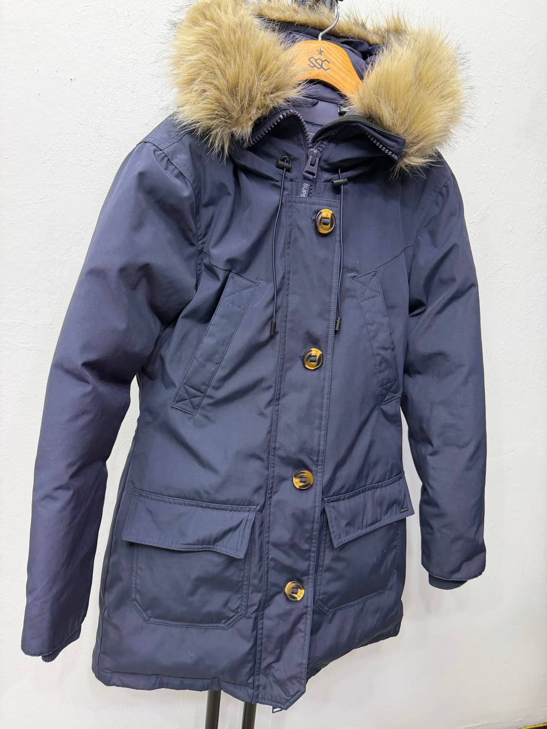 정품) 슈퍼드라이 여성 패딩 36 상품이미지2