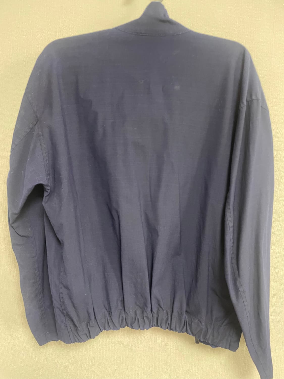 이세히미야케 네이비 블루종자켓 상품이미지2