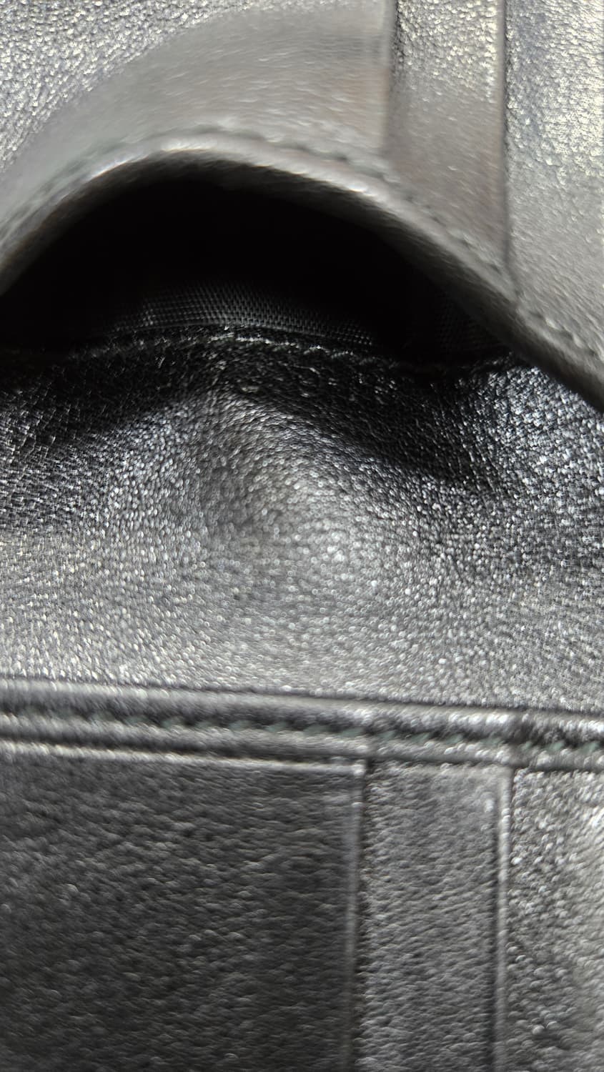 살바토레 페라가모 램스킨 블랙 반지갑 상품이미지7