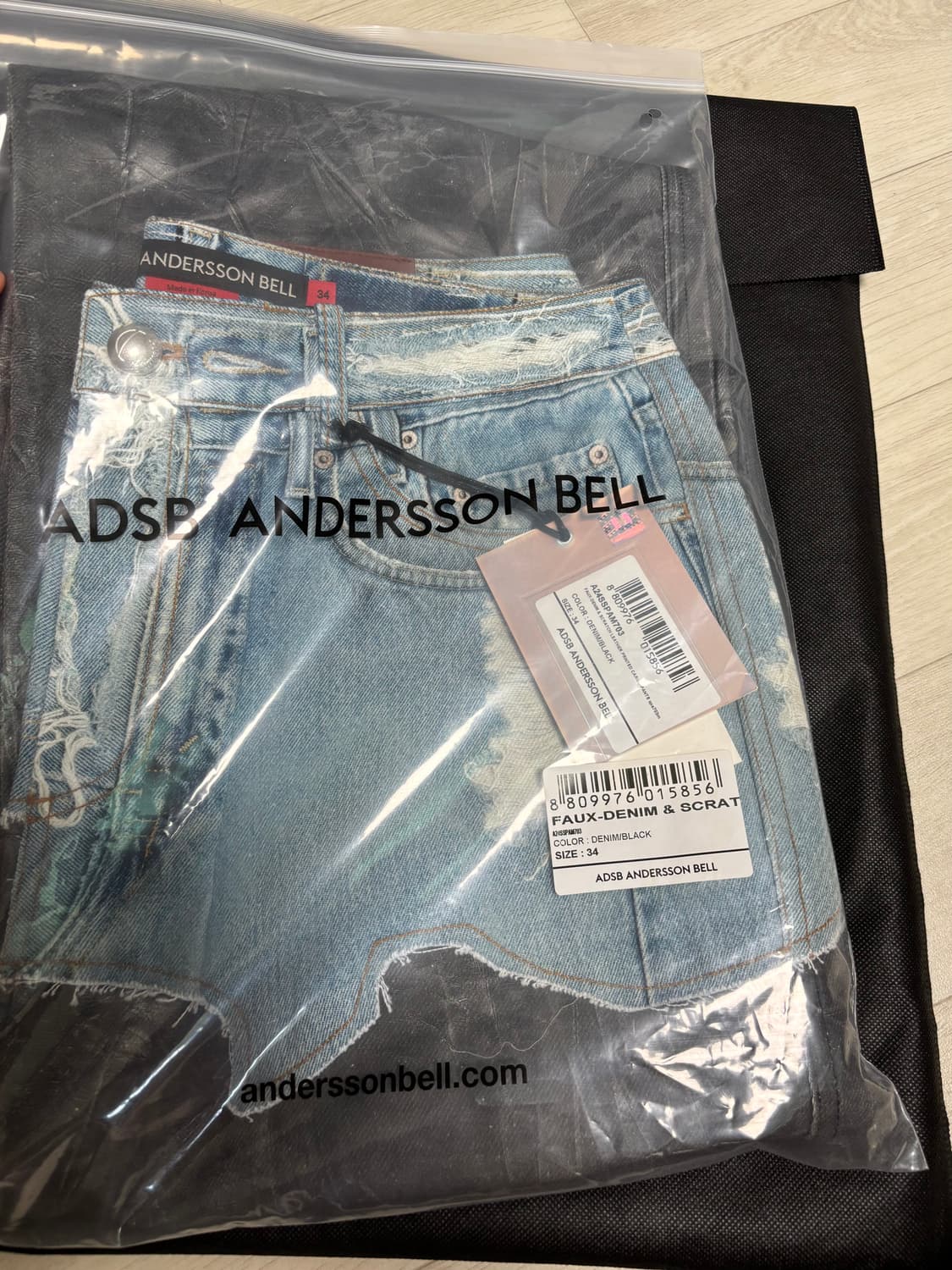 [34] 새상품 앤더슨벨 포데님 스크레치 레더 카고 팬츠 상품이미지3