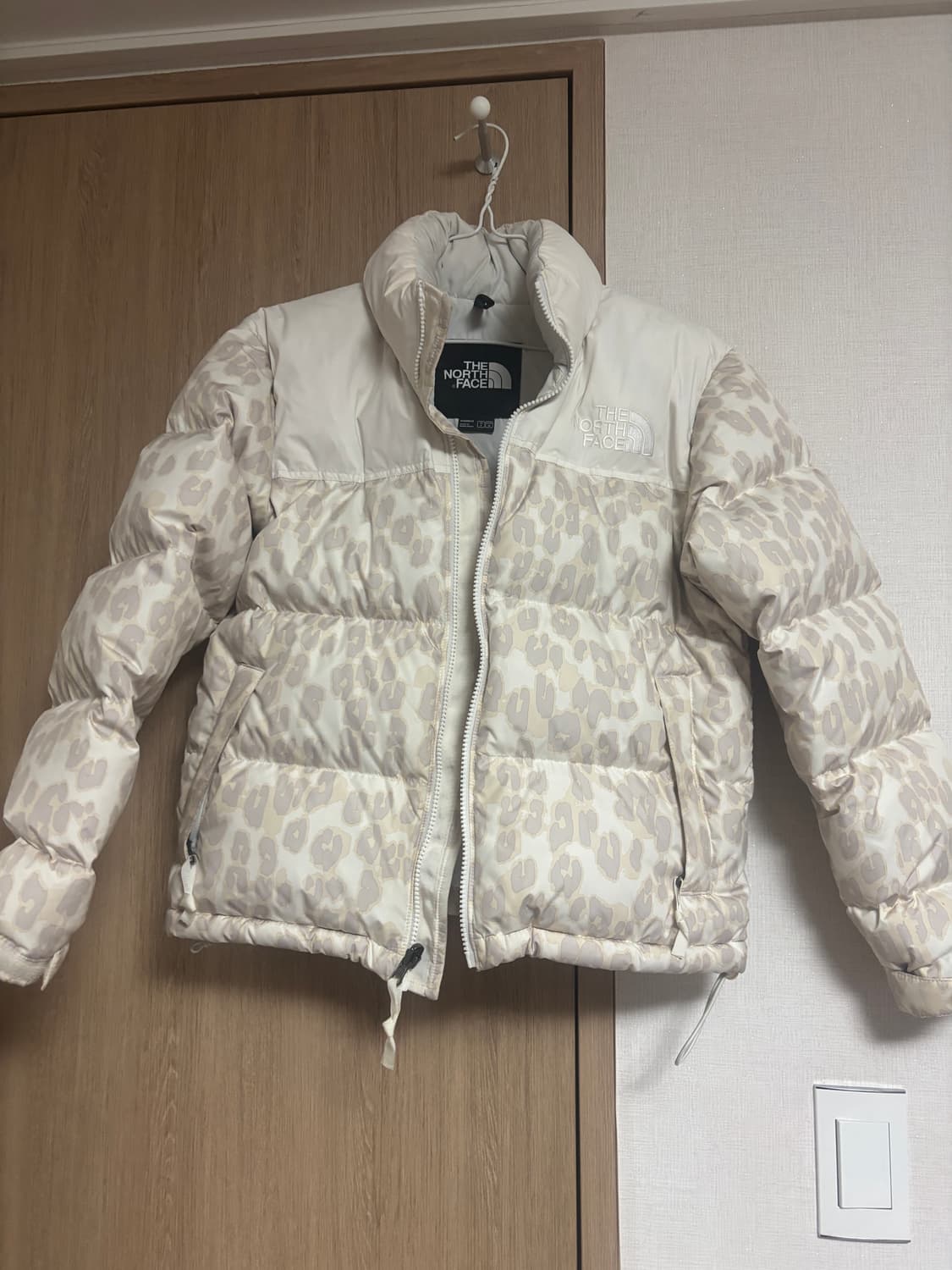 노스페이스 1996 레트로 눕시 레오파드 새상품 상품이미지1