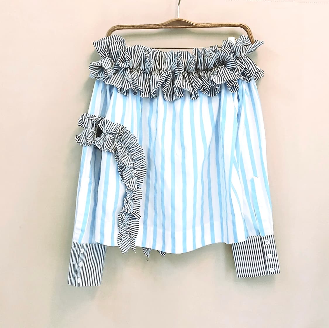 MSGM 입체 러플 오프숄더 스트라이프 셔츠 (Made in Italy) 상품이미지2