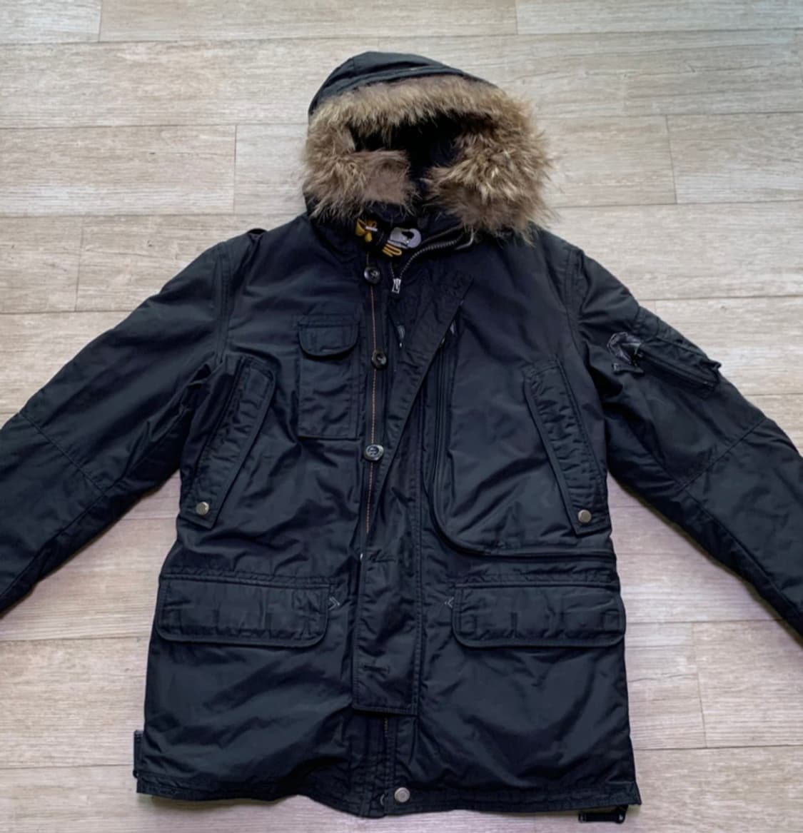 [정품] 파라점퍼스 마스터피스 후드 패딩 M
 상품이미지1