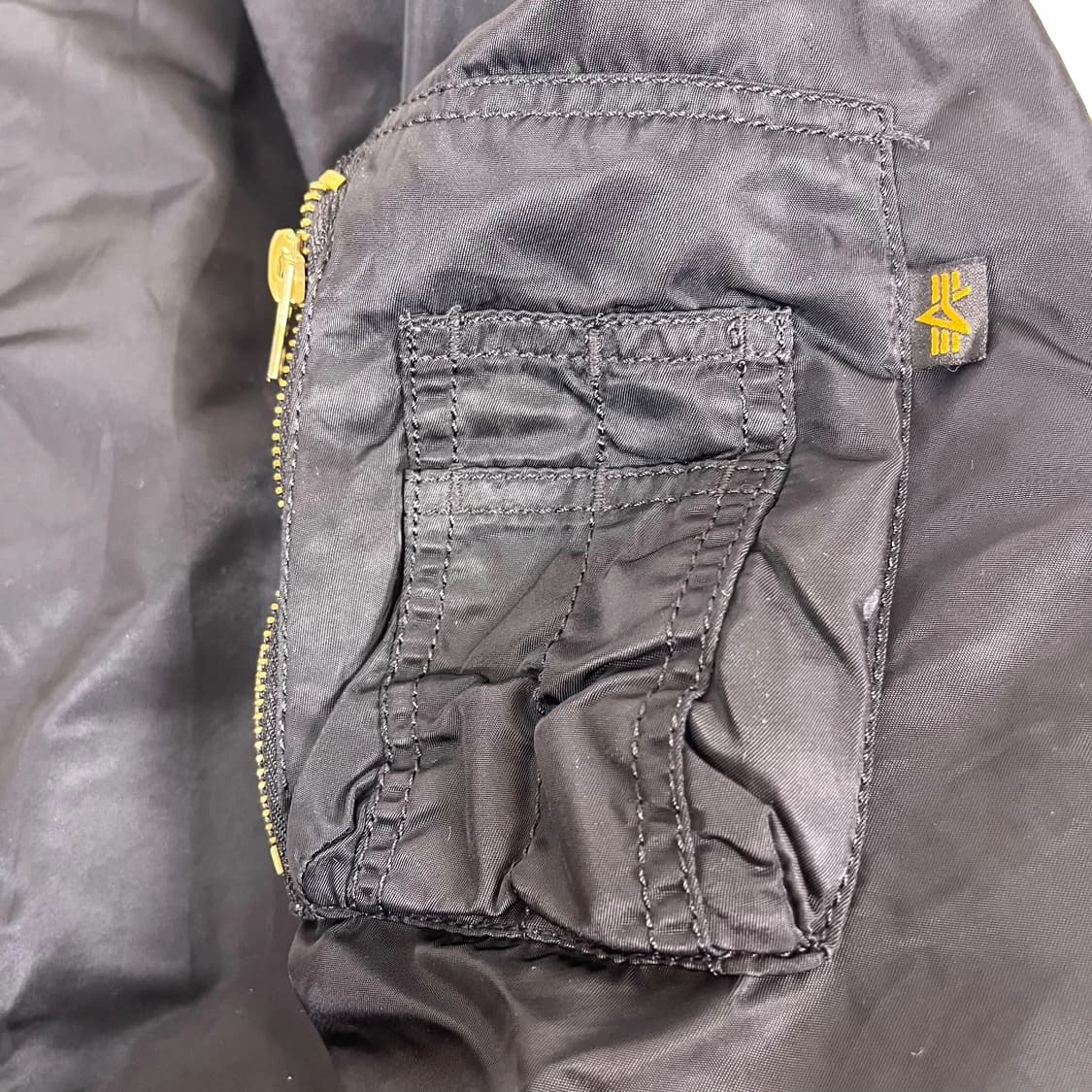 알파 인더스트리 MA-1 항공 점퍼 상품이미지4