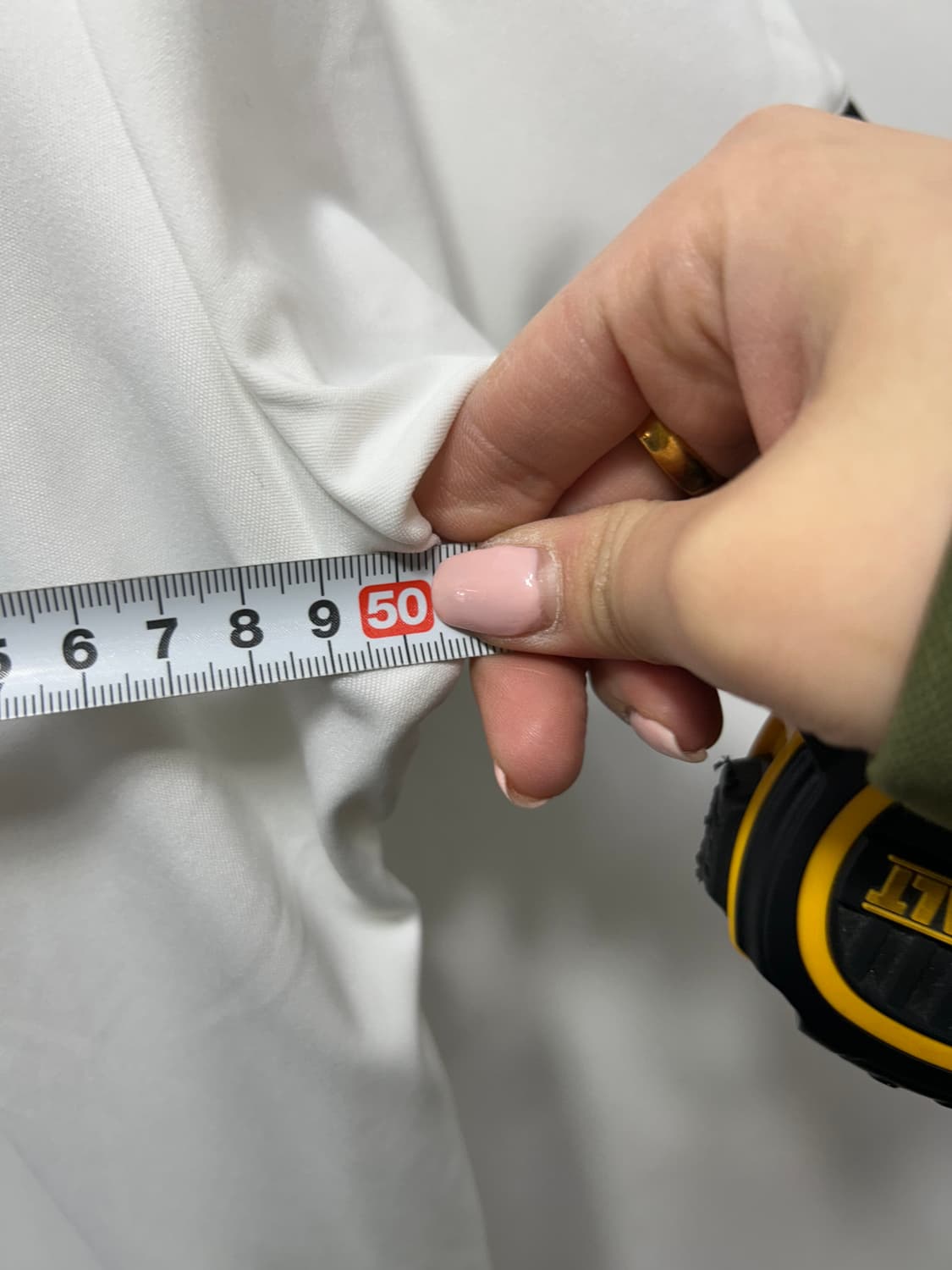 아디다스 라운드 반팔 새상품 로고 XL 상품이미지4