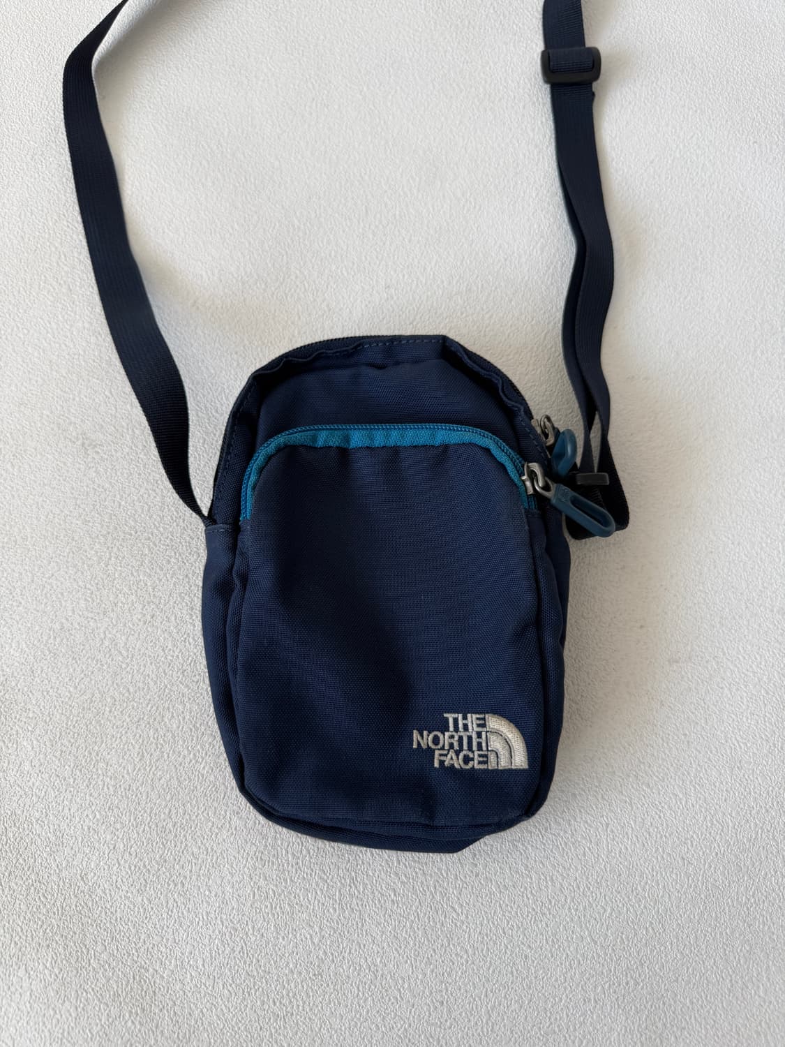 노스페이스(THE NORTH FACE) 미니 크로스백 상품이미지2