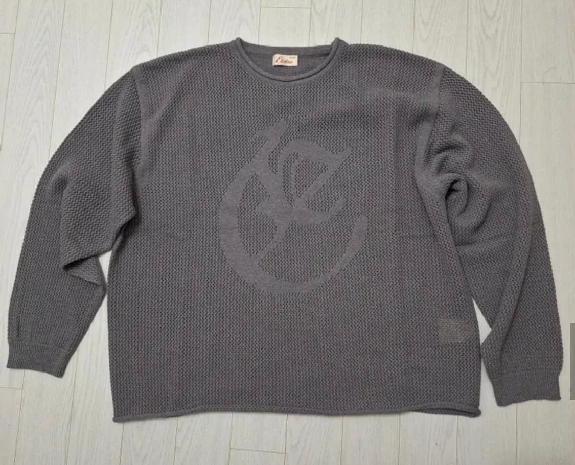 (이티씨이)
CIRCLE LOGO KNIT (GRAY) 상품이미지3