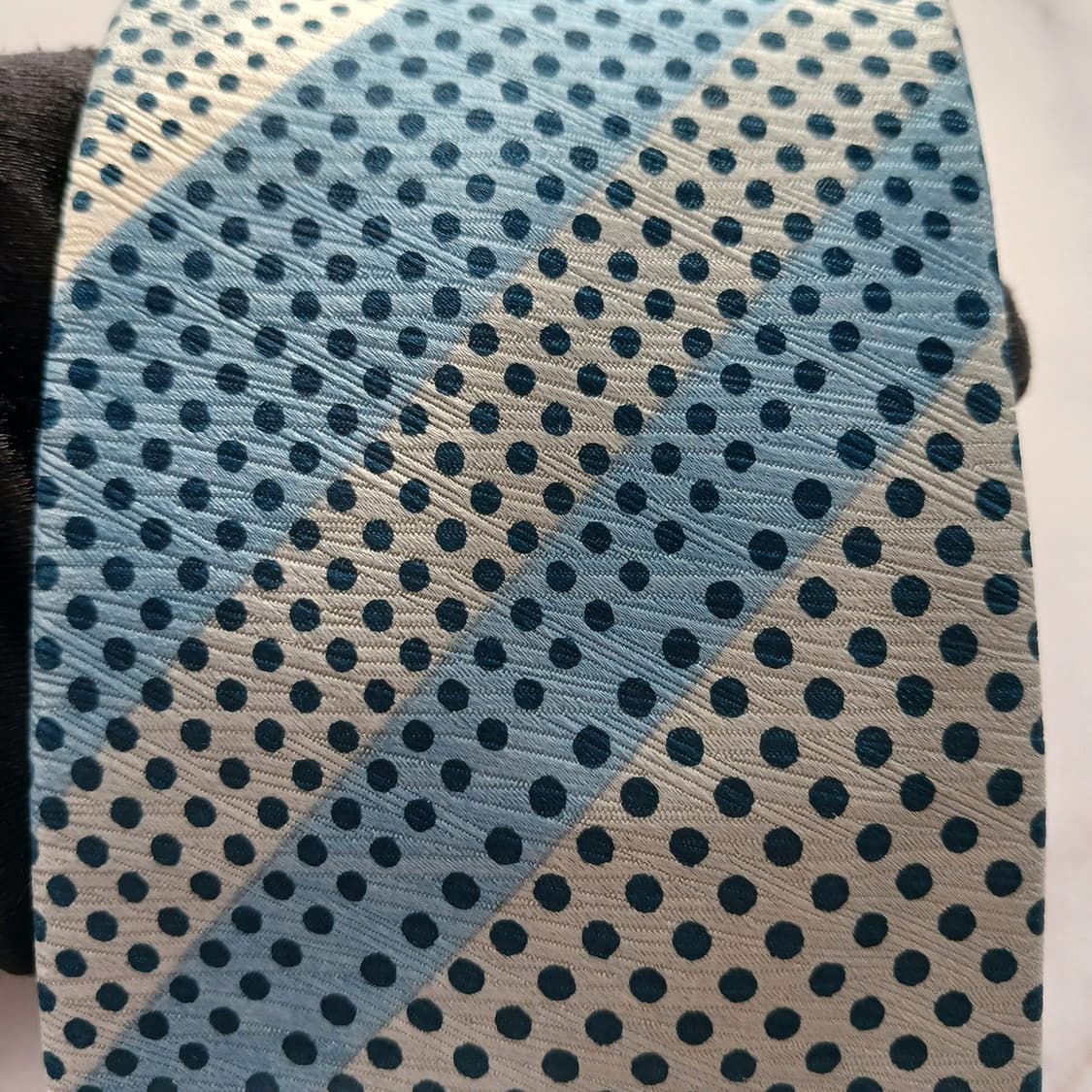 도미니크 프랑스 실크 블루 넥타이 8.2cm B등급  A18738
 상품이미지7