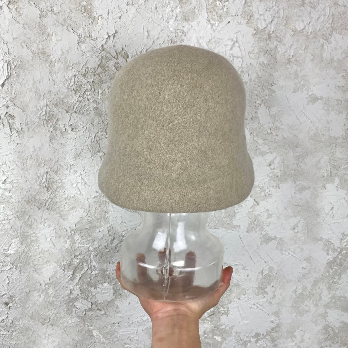 비비안 웨스트우드 ORB 로고 엠브로이더리 울 버킷 햇 상품이미지4