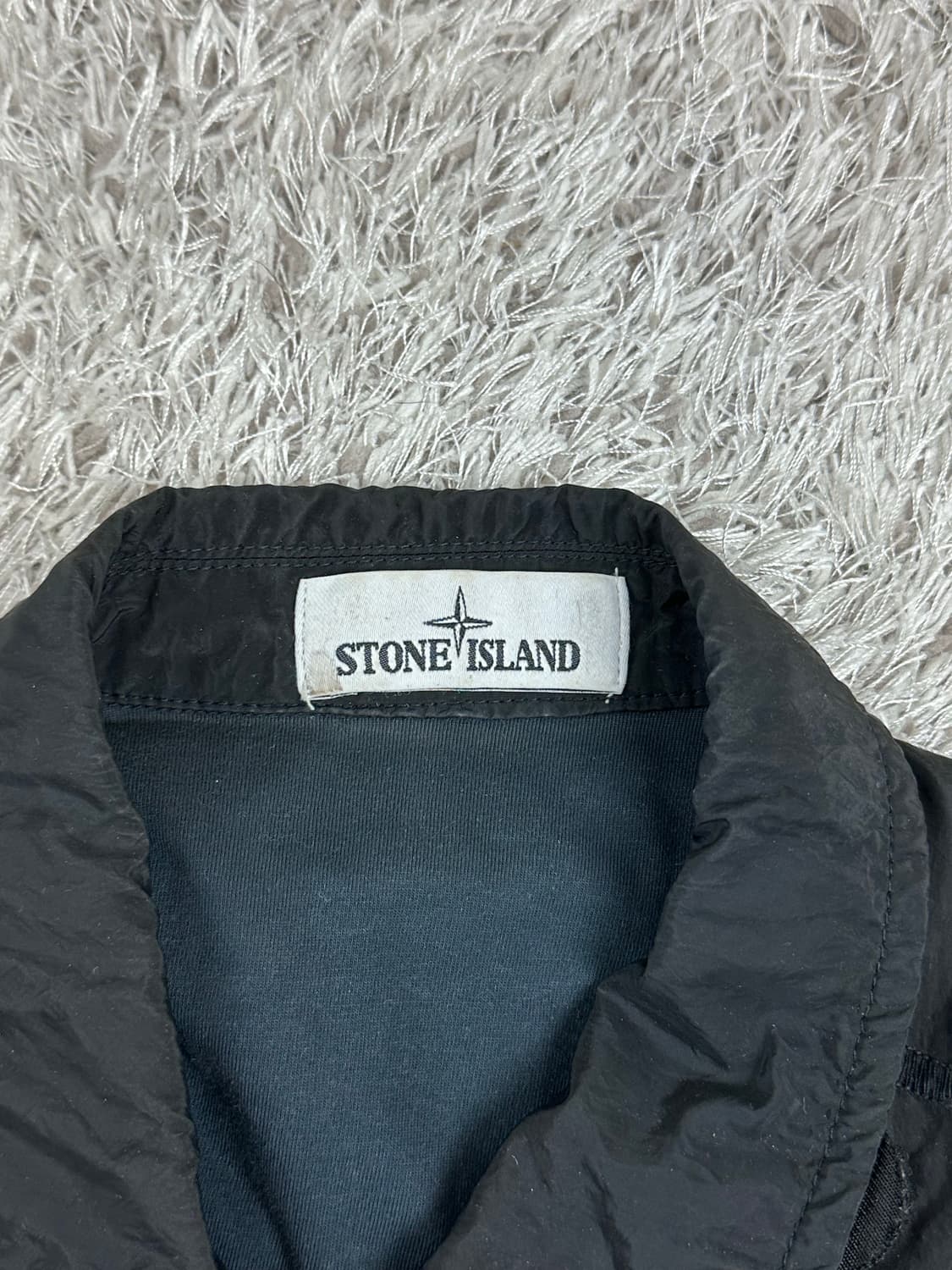 [L] 정품 스톤아일랜드 18FW 나일론메탈 오버셔츠 블랙 상품이미지4