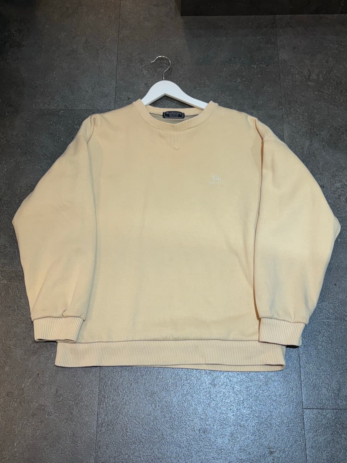 버버리 올드스쿨 USA 방풍 맨투맨 니트 M사이즈 상품이미지2
