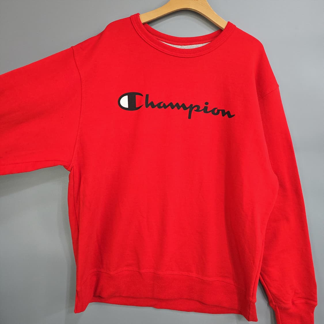 챔피온 빨간색 맨투맨 티셔츠 상품이미지2
