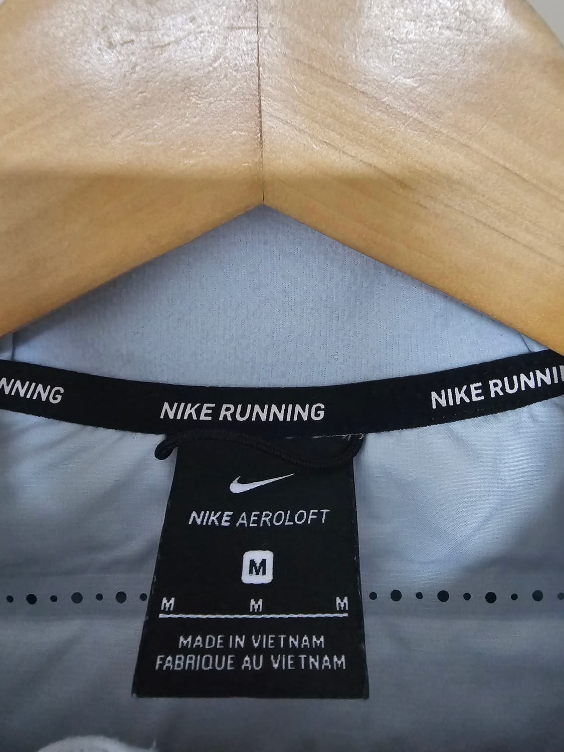 나이키 러닝 에어로로프트 탑 롱슬리브 M 상품이미지4