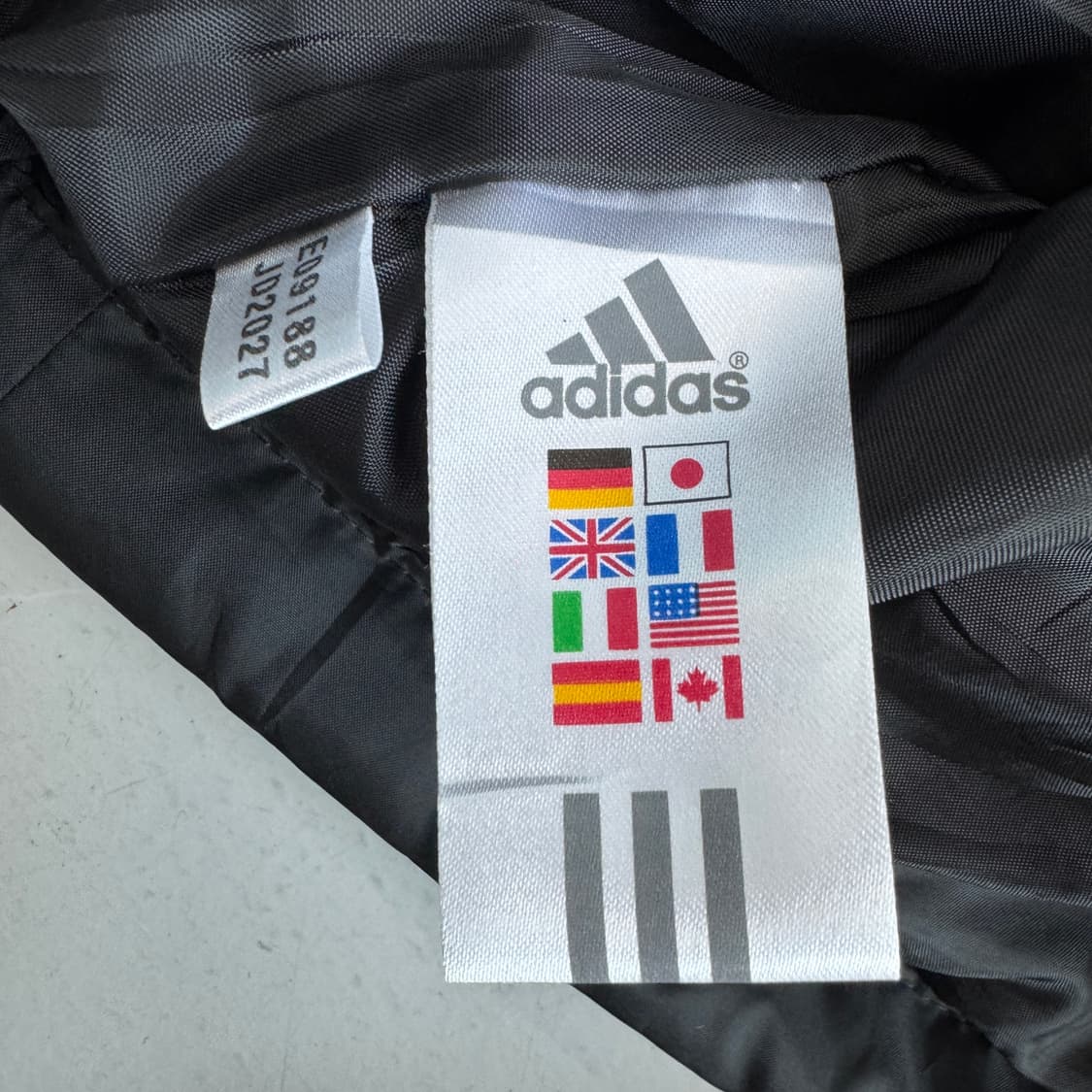 아디다스 00s 빅로고 올드스쿨 점퍼 자켓 상품이미지6