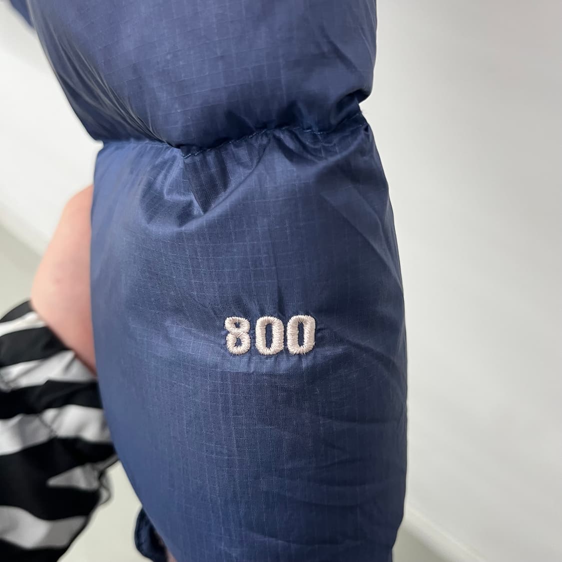 노스페이스 패딩 네이비/블랙 눕시 남L 상품이미지5